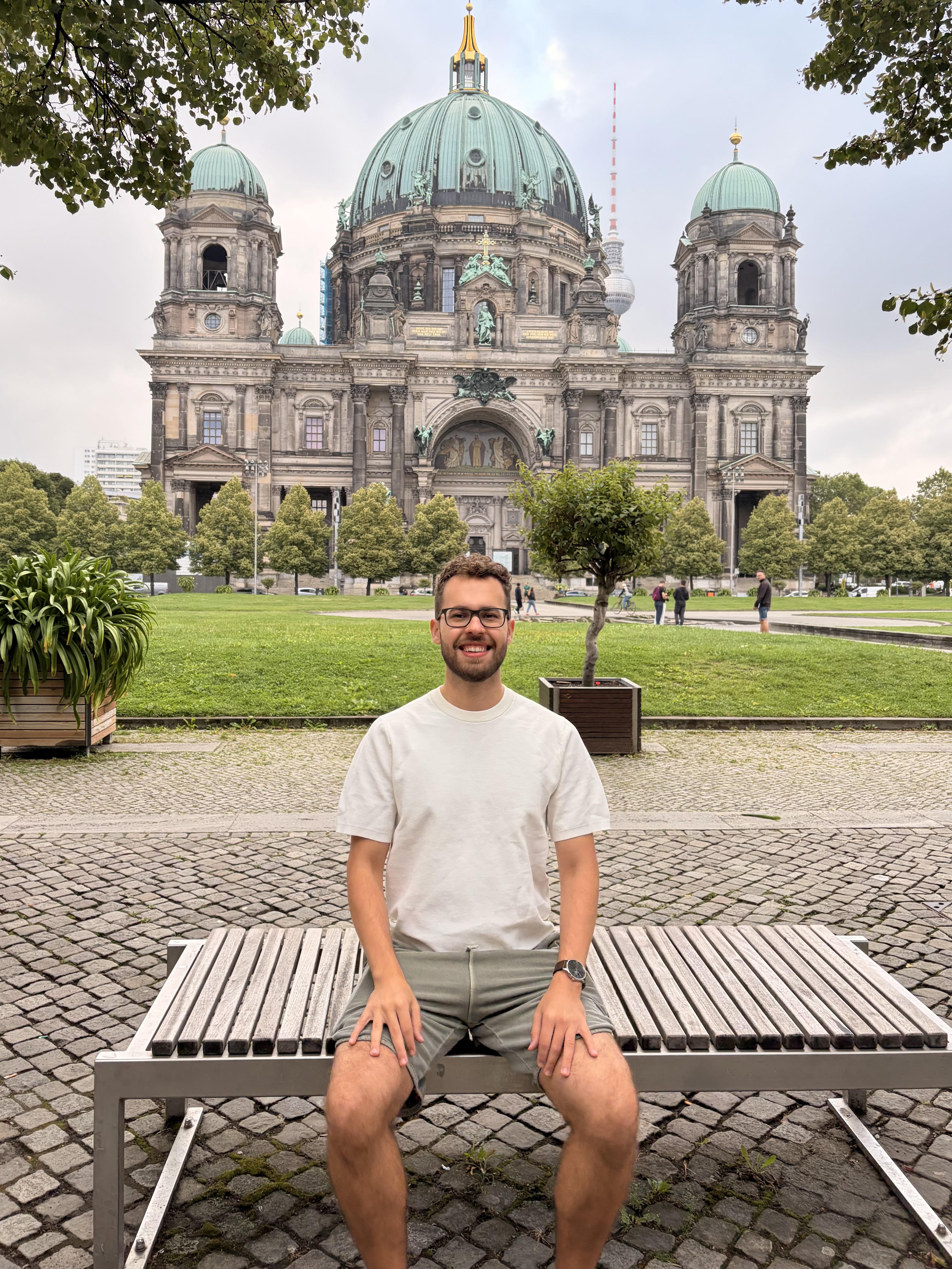 prof_pic_berlin2.jpg